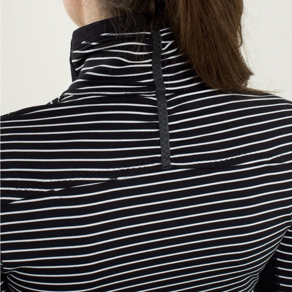 Lululemom Athletica Women’s Base Runner Half Zip Black and White Size 8 - Picture 8 of 10